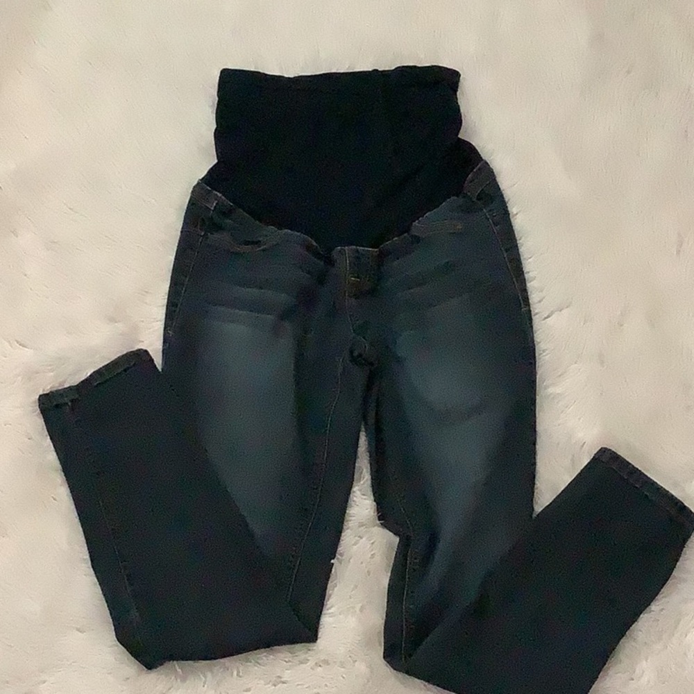 Maternity skinny jeans